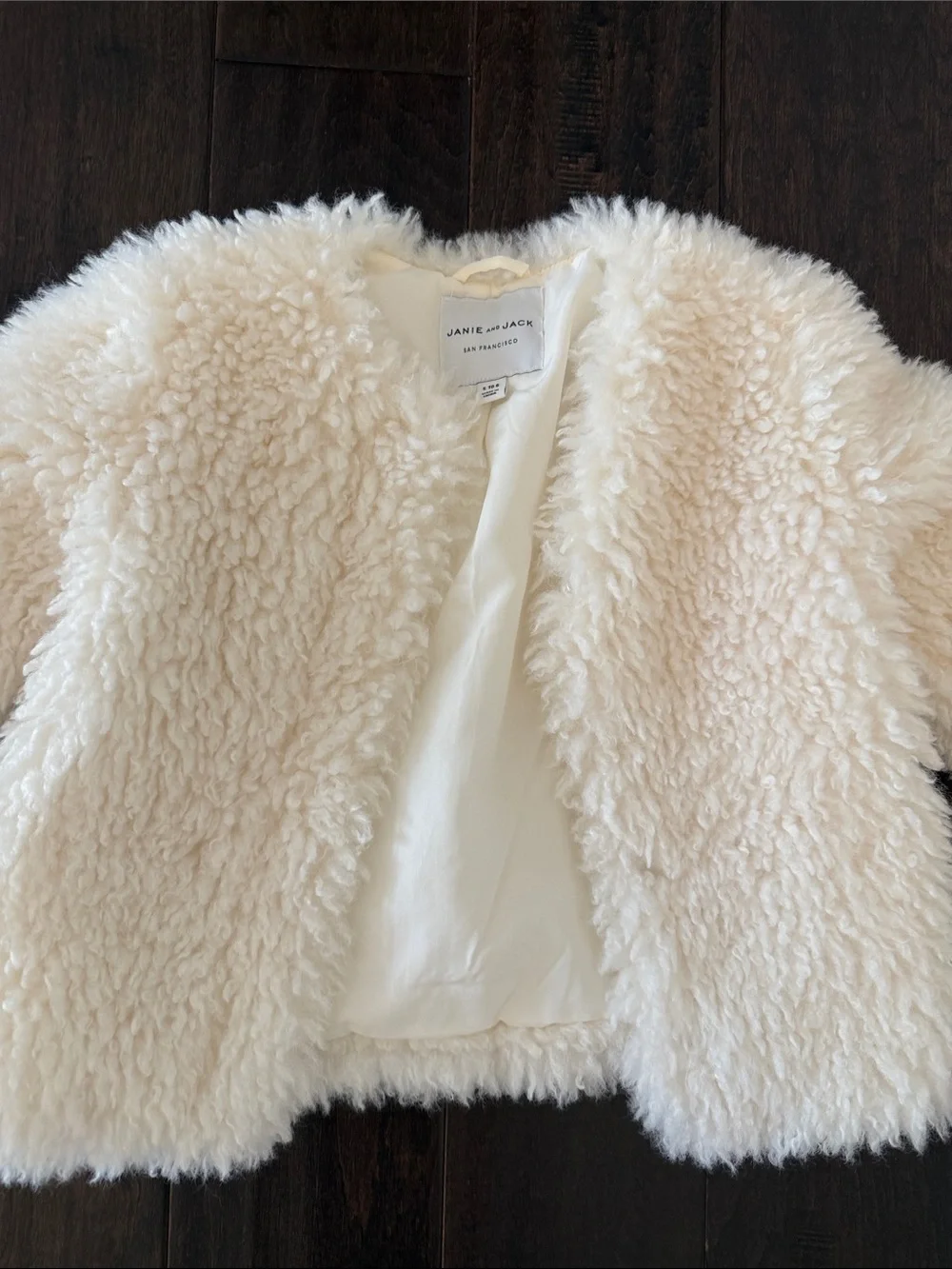 Janie and Jack Cream Faux Fur Shearling Kids Coat! Worn one time! Size 5-6